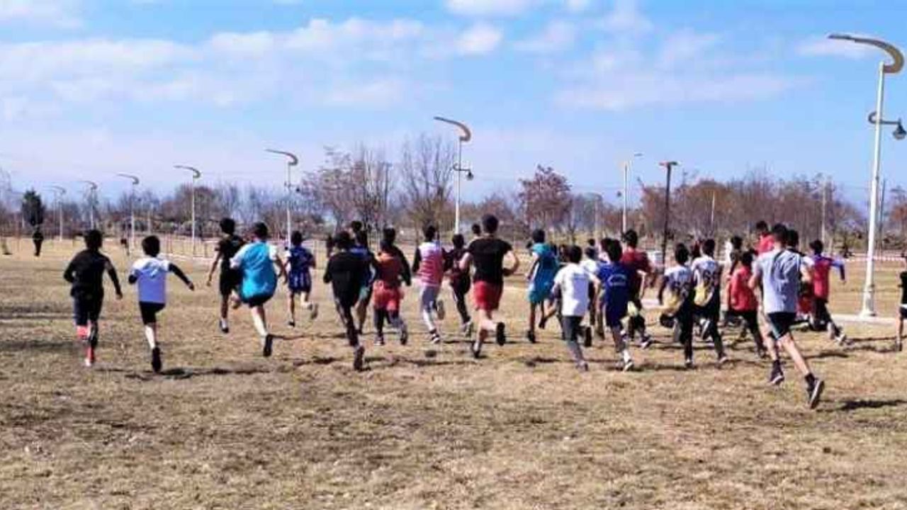 Edremit Belediyesi sporcularından büyük başarı