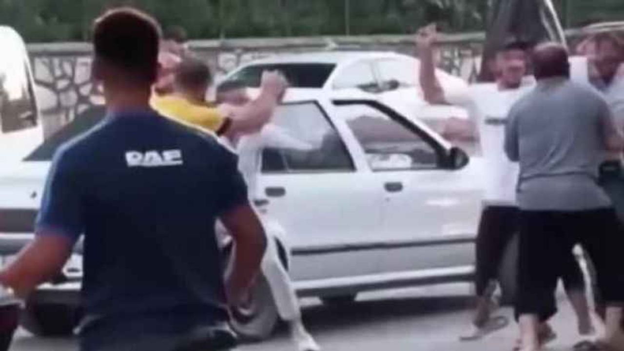 İki grup arasında kavga!