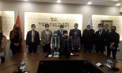 İSTİKLAL MARŞI'NIN YILDÖNÜMÜNDE YAPILAN YARIŞMADA , KAZANANLARA ÖDÜLLERİ VERİLDİ