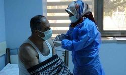 VAN’DA İFTAR SONRASINDA DA KORONA VİRÜS AŞISI YAPILIYOR