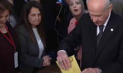 MHP Genel Başkanı Bahçeli oyunu Ankara'da kullandı