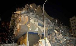 Diyarbakır'da 8 katlı bina çöktü!