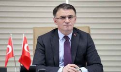 Vali Ozan Balcı Jeotermal su kaynağının çıktığı alanda inceleme yaptı.