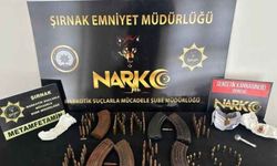 Polis'in durdurduğu araçta çok sayıda mühimmat ele geçirildi!