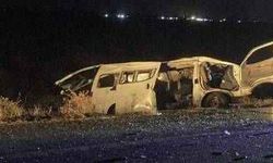 Düğün konvoyunda kaza: 7 ölü!