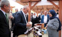 Ağrı’da ağızları tatlandıran festival