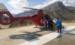 Hakkari'de hipotermi geçiren bebek helikopterle Van'a sevk edildi