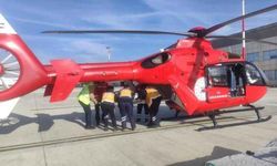 Helikopter ambulans Van Bahçesaray'daki hasta için havalandı