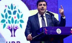 Selahattin Demirtaş: Dün toprağa verilen 12 asker benim kardeşimdir!