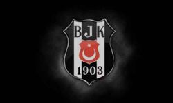 Beşiktaş'ta istifa depremi!