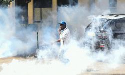 Vergi artışı protestosuna polis müdahalesi