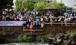  Haftalar önce düzenlenen 'İnci Kefali Göçü Kültür ve Sanat Festivali' yoğun ilgi gördü