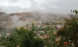 Hakkari’de sağanak yağış etkisini sürdürüyor