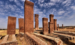 Ahlat Selçuklu Meydan Mezarlığı Ören Yeri nerede, nasıl gidilir?