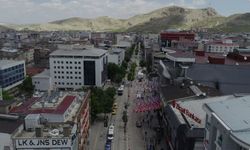 Van Cumhuriyet caddesi trafiğe kapatılacak