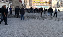 Van'da taşlı sopalı kavga, ortalık savaş alanına döndü