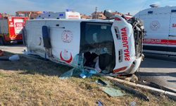 Edirne'de Ambulans Kazası: 7 Kişi Yaralandı