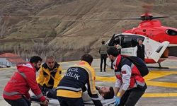 Bahçesaraylı hasta helikopterle hastaneye kaldırıldı