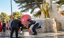 Van’da 10 Kasım Atatürk'ü Anma Töreni Düzenlendi