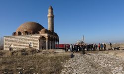 Eski Van Şehri’nde Tarihe Yolculuk: Geçmişin İzleri Yeniden Keşfedildi