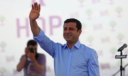 Demirtaş'tan Öcalan'a destek, Kandil'e uyarı