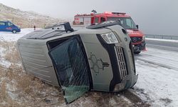 Van'ın Muradiye ilçesinde trafik kazası: 3 yaralı