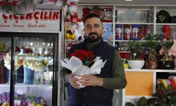 Van’daki Çiçekçilerde Anneler Günü Yoğunluğu