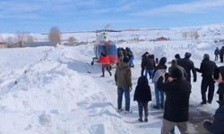 KOAH hastası adam, ambulans helikopterle Erzurum'a sevk edildi