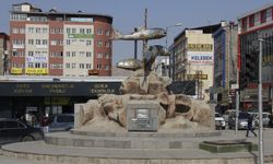 Van Beşyol’daki Balık Heykeli Yenileniyor
