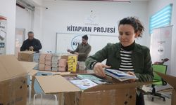 Van’da Kitap Seferberliği: Kitap Van Projesi Tüm Hızıyla Devam Ediyor