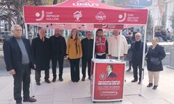 CHP Van'da İmamoğlu için özgürlük ve erken seçim çağrısı yaptı