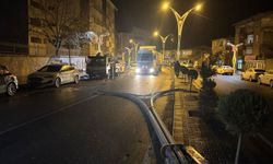 Hakkari’de Şiddetli Fırtına: Önüne Ne Geldiyse Sürükledi!