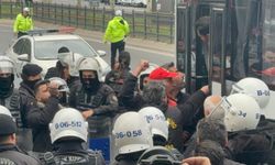 Taksim’e Yürümek İsteyen Gruplara Polis Müdahale Etti