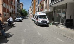 Para Tartışması Kanlı Bitti: Edremit’te 2 Kişi Bıçaklandı