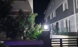 Üçüncü Kattan Düşen Genç Hayatını Kaybetti