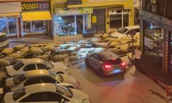 Gece Başlayan Yayla Göçü Dron İle Görüntülendi