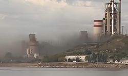 Turizm İlçesi Edremit Gri Dumana Teslim! Çimento fabrikası zehir saçıyor