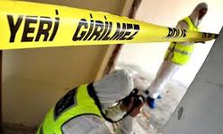 Polis ağır koku ihbarına gitti evde ceset gördü