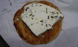 Van’da teze peynir tezgahta yerini aldı