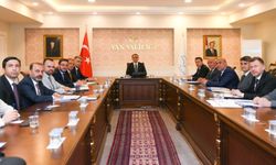 Van’da Yatırım ve Kalkınma Toplantısı: Tüm Alanlarda Gelişim Hedefleniyor