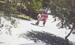 Başıboş köpeklerin saldırısına uğrayan çocuk son anda kurtarıldı