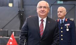 Son Dakika: Milli Savunma Bakanı Güler Van’a geldi