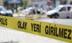 Silahlı Saldırının Dehşeti Kameralara Yansıdı: 2 Yaralı