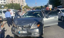 Siirt'te Trafik Kazası: 1 Kişi Yaralandı