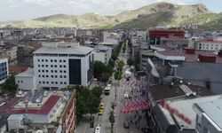 Van’ın İşlek Caddelerinde Görüntü ve Koku Kirliliği Tepki Çekiyor