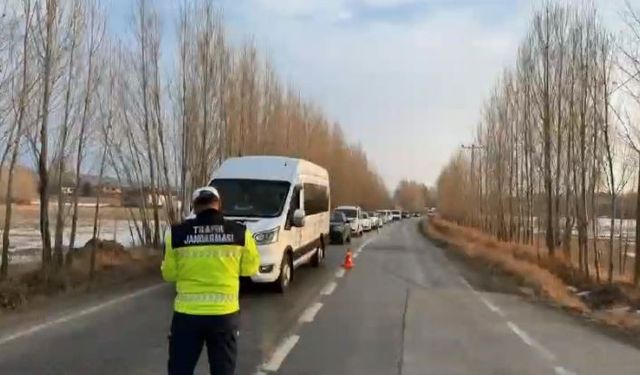 Polis ve jandarma, otobüslere yolcu gibi binip şoförleri denetleyecek