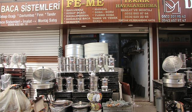 Van’da Piknik Sezonu Başladı: Sobacılar Çarşısı’nda Mangal ve Semaver Satışları Arttı
