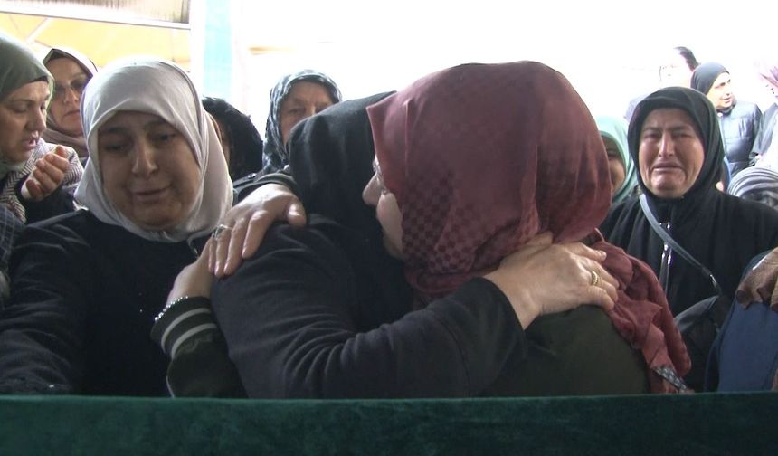 9 Aydır Kayıptı, Geride Gözyaşı Kaldı
