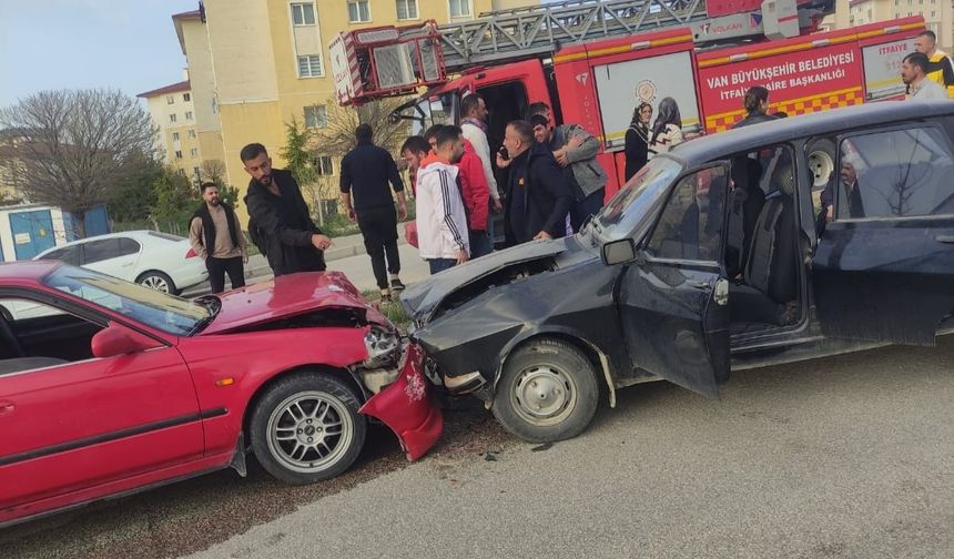 Van’da Sabah Saatlerinde Kaza: 1 Kişi Yaralandı