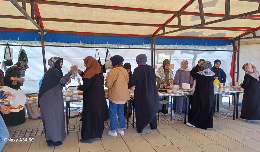 Van YYÜ’de Gazze İçin Yardım Kampanyası